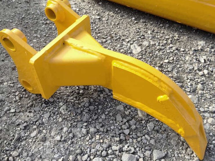 #179-•-cat-301-mini-excavator-ripper-attachment-image-2