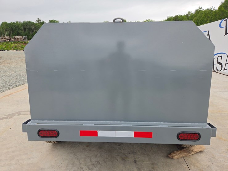 #60917-•-x-star-trailers-approx.-990-gallon-trailer-image-4