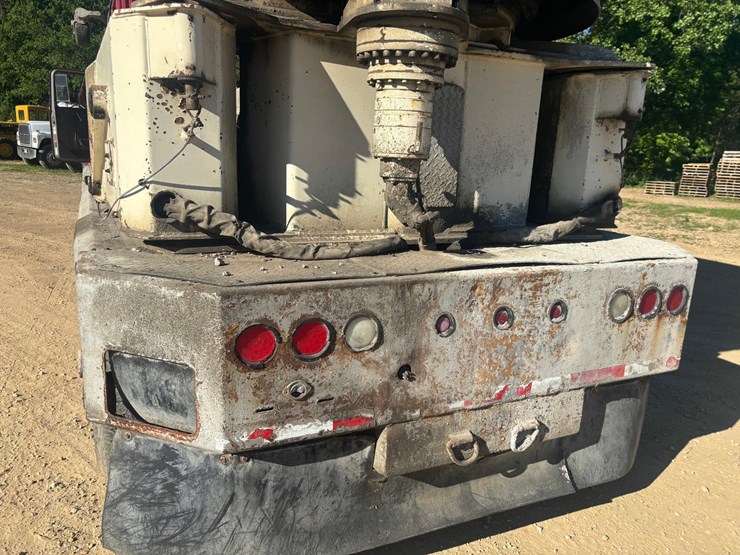 mack-rd688s-image-67