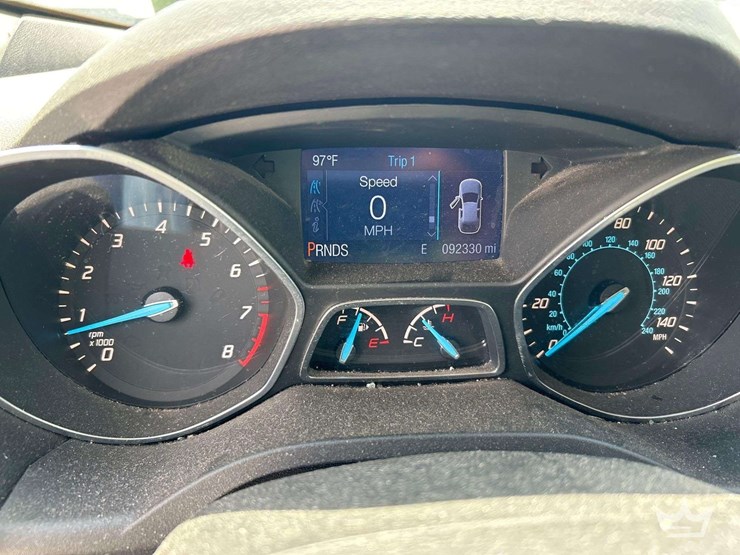 2015-ford-escape-image-6