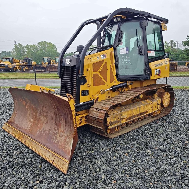 2020 CATERPILLAR D2