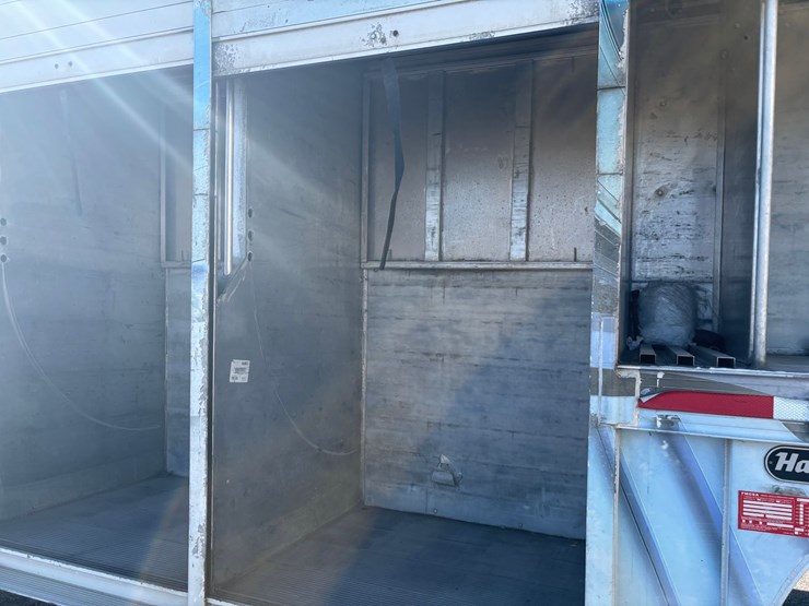 2014-hackney-beverage-trailer-image-25