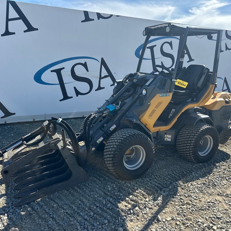 #60894 • Vermeer ATX720 Articulated Mini Wheel Loader