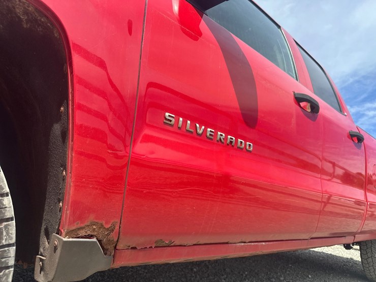 2014-chevrolet-silverado-1500-image-24