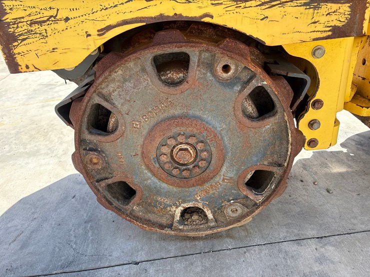 2018-bomag-bmp8500-image-27