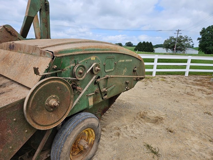 john-deere-30-image-29