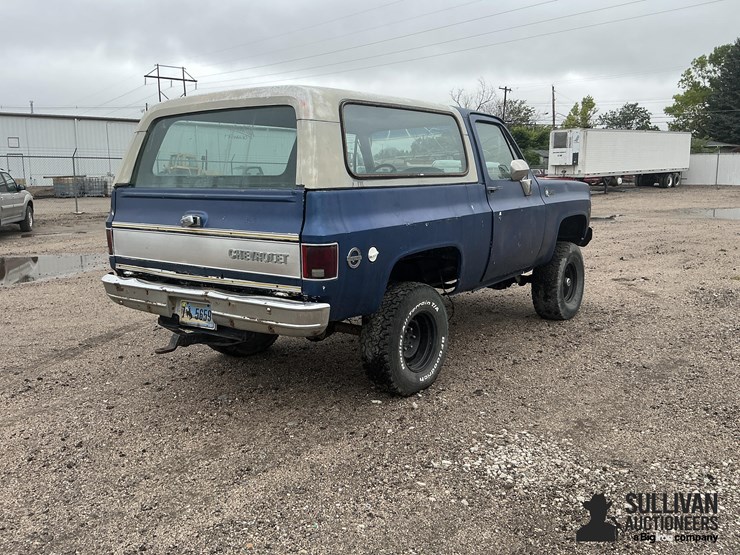 1977-chevrolet-k5-image-5