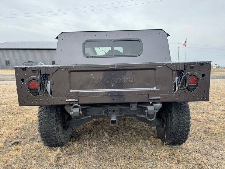 #1850-•-2001-american-general-4x4-hummer-image-4