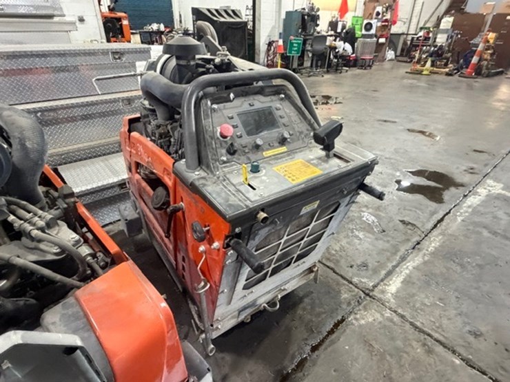 #96-•-husqvarna-concrete-saw-image-4