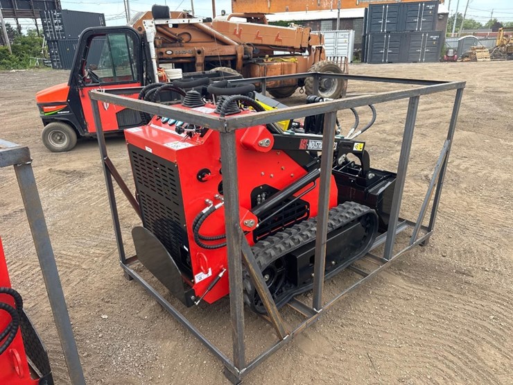 new-agt-industrial-co-mini-stand-on-skidloader-model-lrt23-image-6