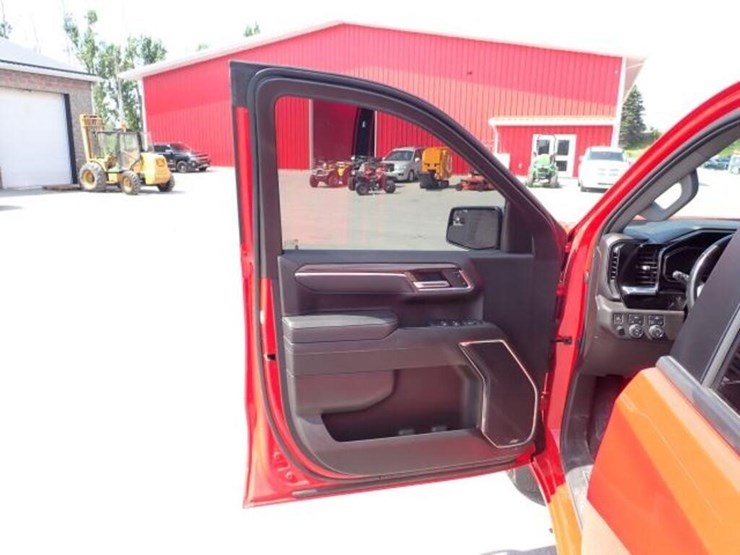 chevrolet-silverado-1500-image-30
