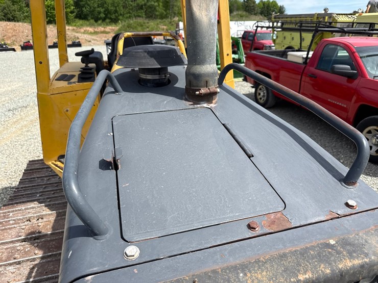 deere-550h-image-25
