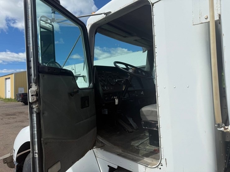 1997-kenworth-t300-image-71