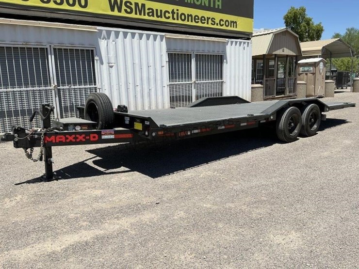 2025-maxx-d-18x-tilt-bed-trailer-image-2