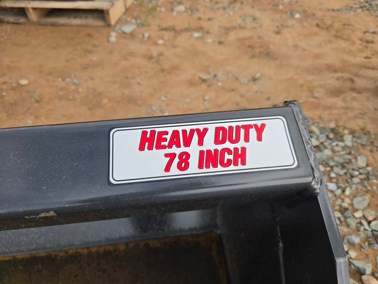 #6015-•-approx.-78"-unused-stout-skid-steer-bucket-image-5
