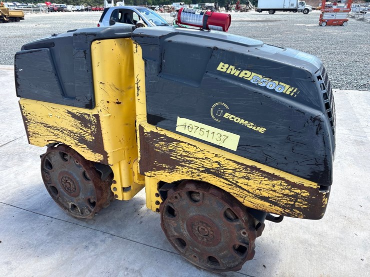 2018-bomag-bmp8500-image-7