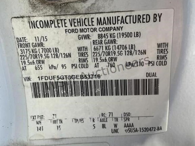2016-ford-f550-image-19