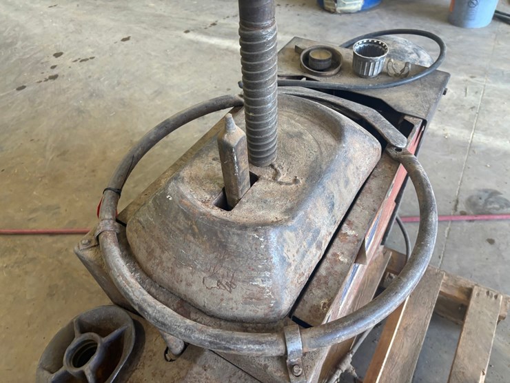 #2201-•-atlas-etc-14-tire-changing-machine-image-10