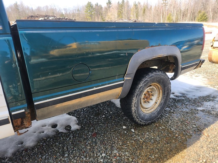1998-chevrolet-3500-image-11