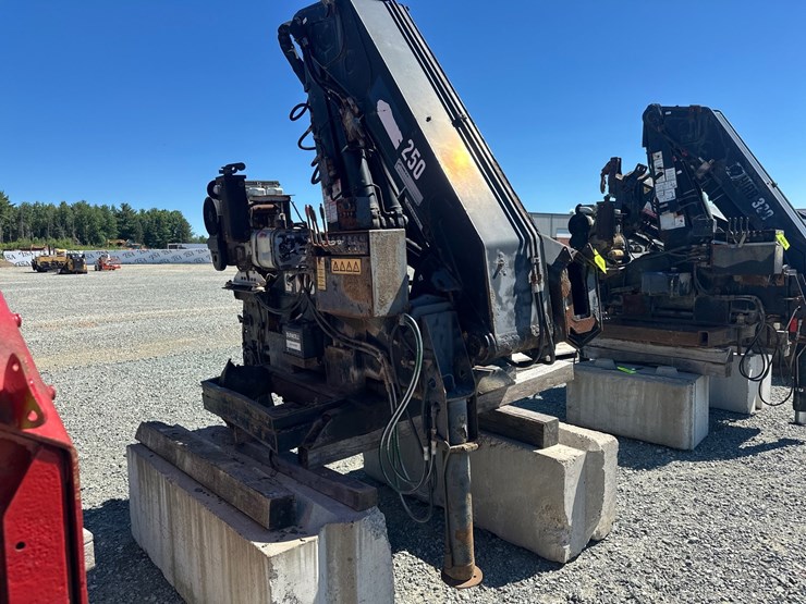hiab-250-2-image-4