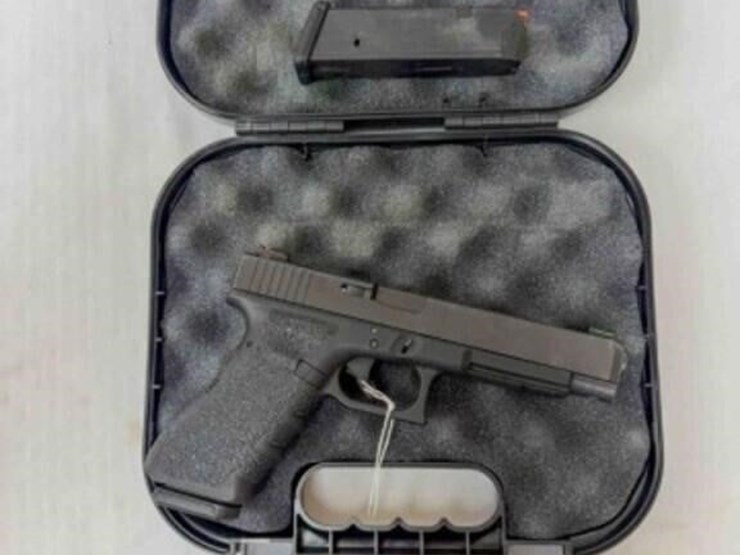 glock-pistol-image-1