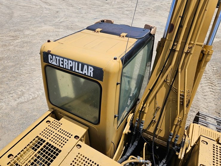 caterpillar-320c-image-42