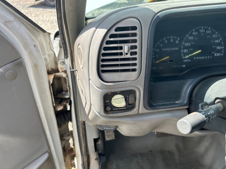 1999-chevrolet-2500-image-84