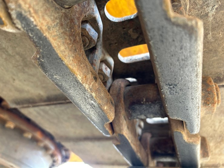 komatsu-pc130-11-image-78