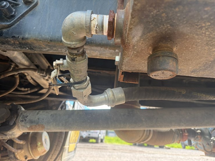 1997-kenworth-t300-image-62