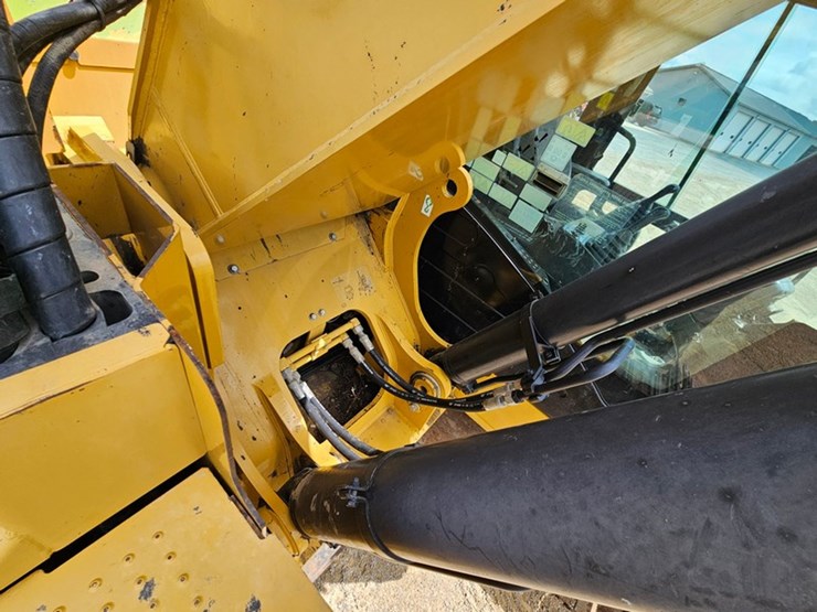 caterpillar-328d-lcr-image-38