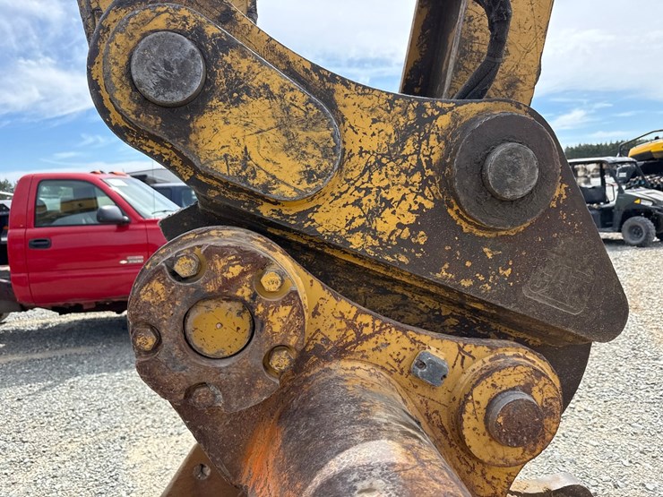 2017-caterpillar-336fl-image-14