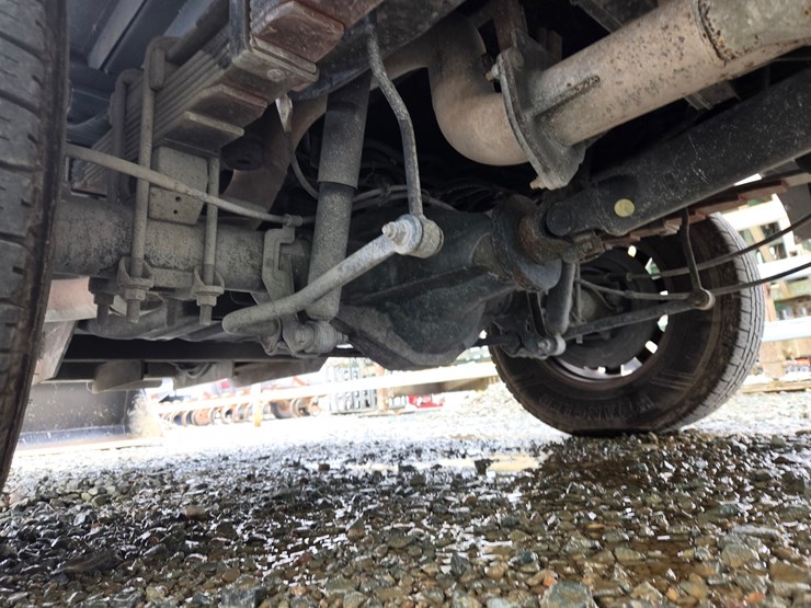 2019-ford-f350-xlt-image-42
