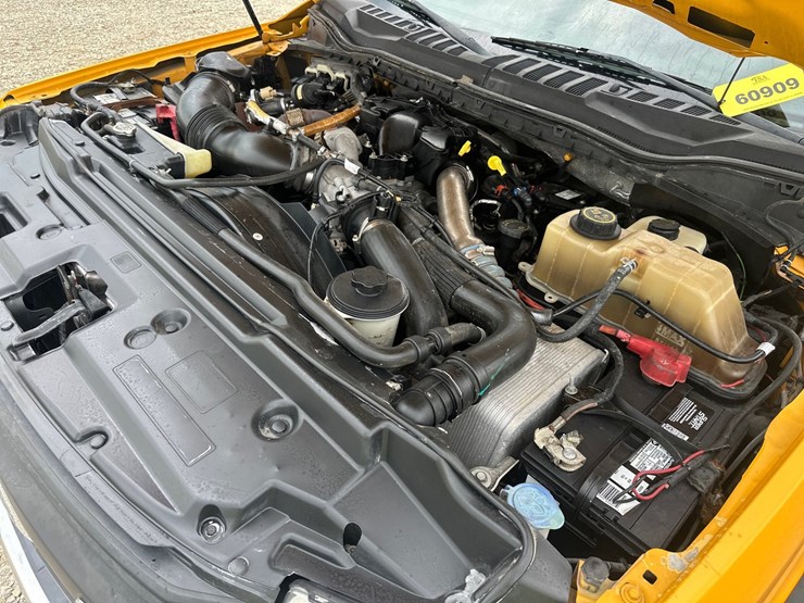 2019-ford-f550-image-44
