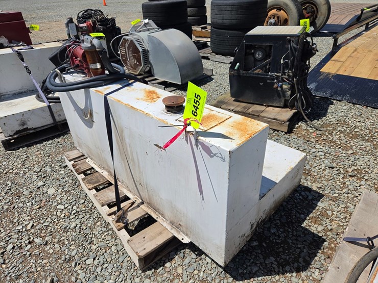 #6455-•-105-gallon-fuel-transfer-tank-w/pump-image-3