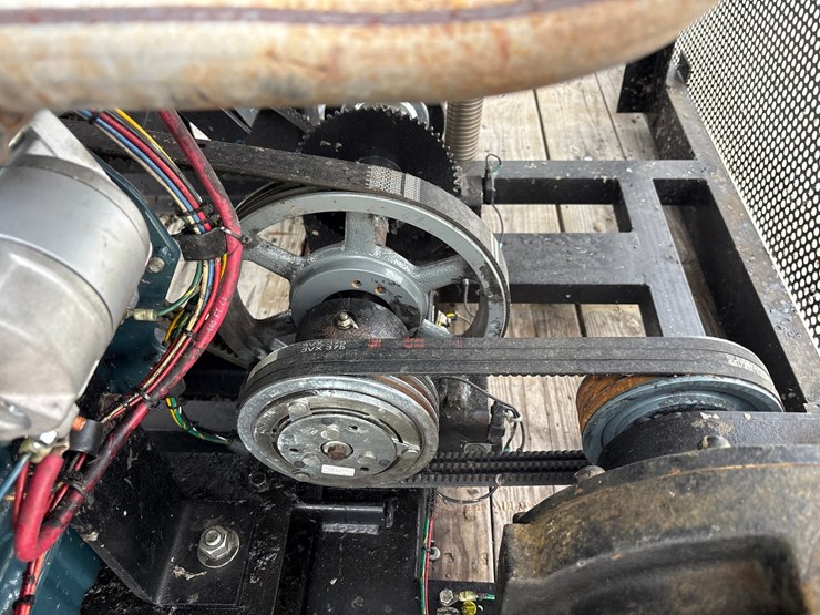 #5061-•-model-1406-insulation-blower-image-12