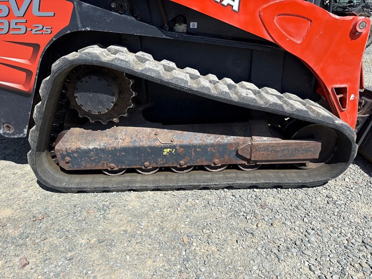 kubota-svl95-2s-image-53