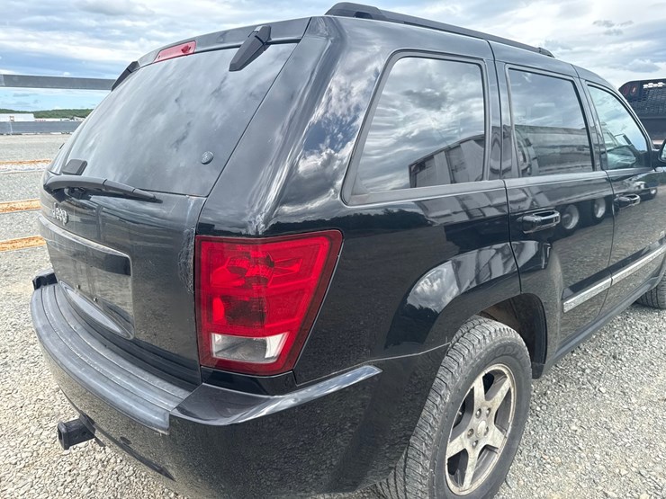 2006-jeep-grand-cherokee-image-27