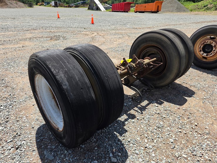 #6472-•-20,000lbs-trailer-axle-image-2