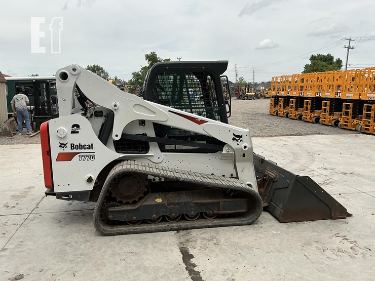 2023-bobcat-t770-image-5