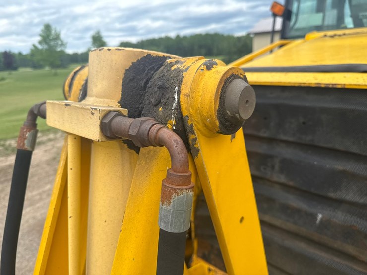 #1184-•-1997-kobelco-750-4x4-loader-backhoe-image-71