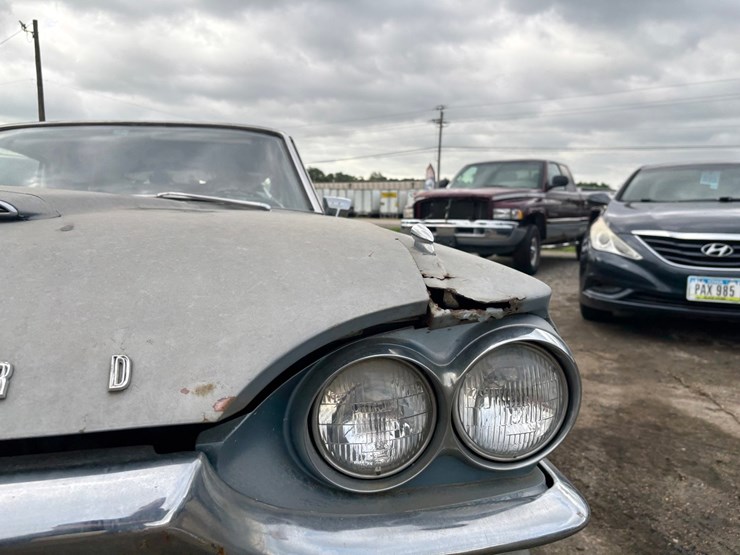 #2181-•-1964-ford-thunderbird-coupe-image-37