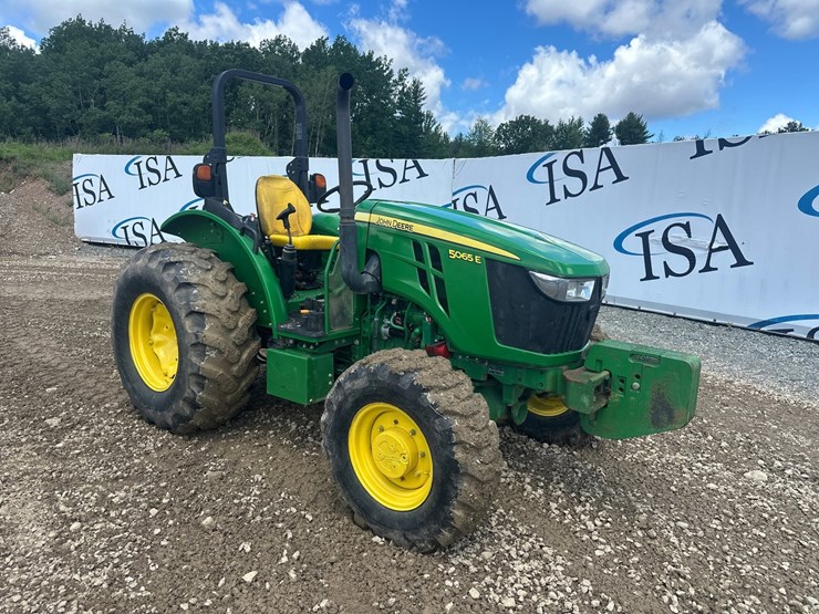 2018-john-deere-5065e-image-7