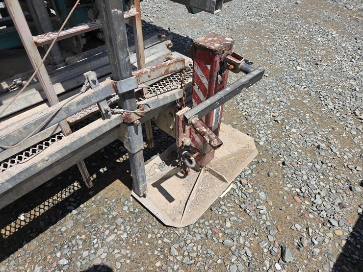#5044-•-hydro-mobile-hm2-mast-climbing-work-platform-scaffold-image-17