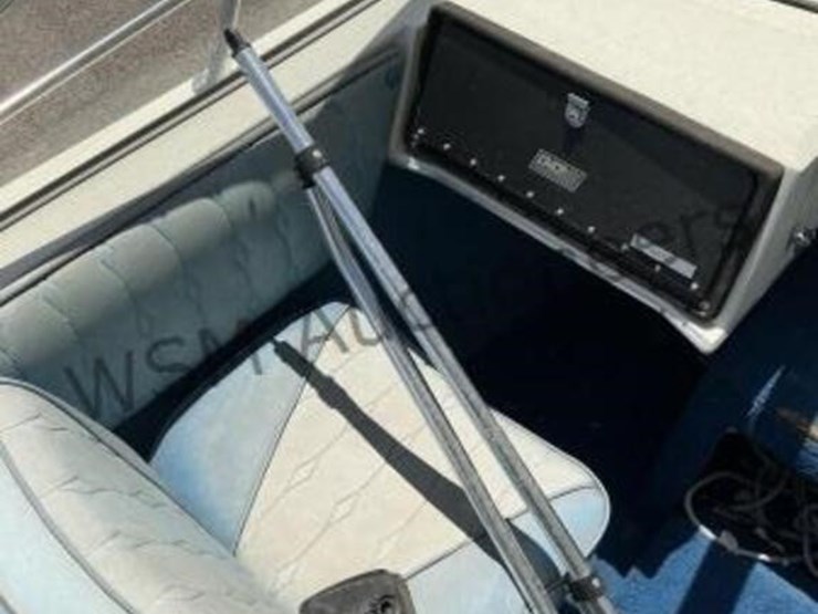 1986-escort-trailer-w/-20ft-boat-image-18