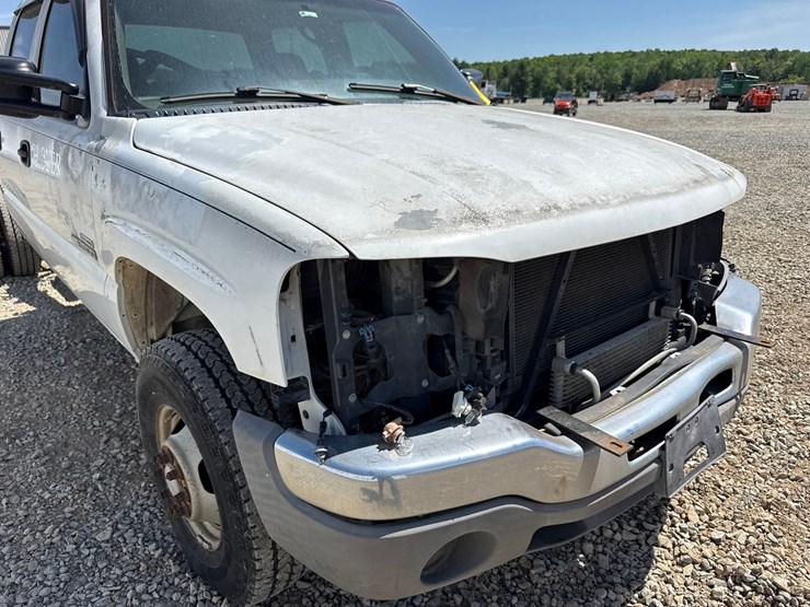 2007-chevrolet-2500-image-9