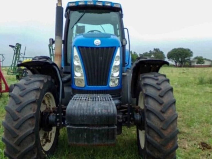 new-holland-tg210-image-2