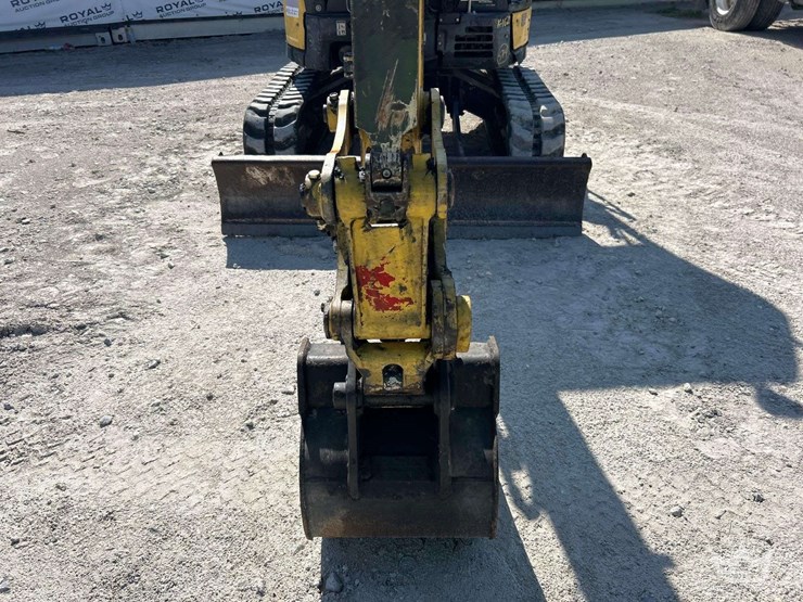 yanmar-vi035-6a-mini-excavator-image-22