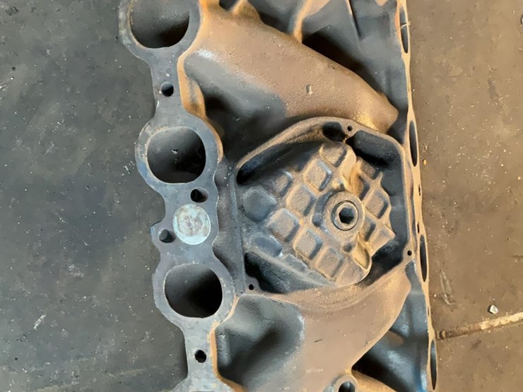 ford-429-super-cobra-jet-intake-manifold-image-13