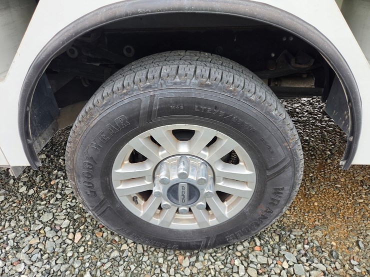 2019-ford-f350-xlt-image-65