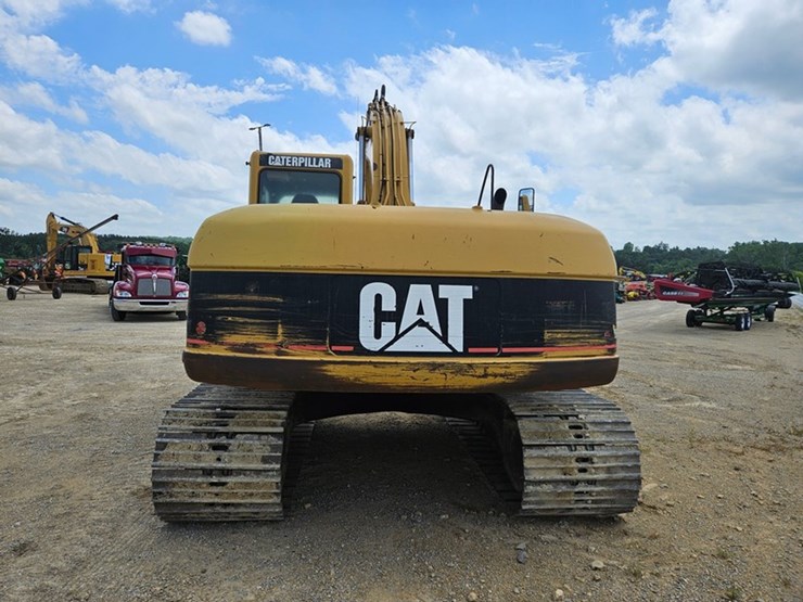 caterpillar-320c-image-5